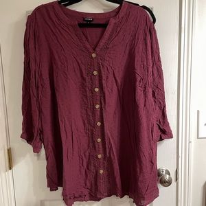 Mauve colored 3/4 length sleeve blouse